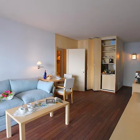 アパート Isola Bella Penthouse ムッソ